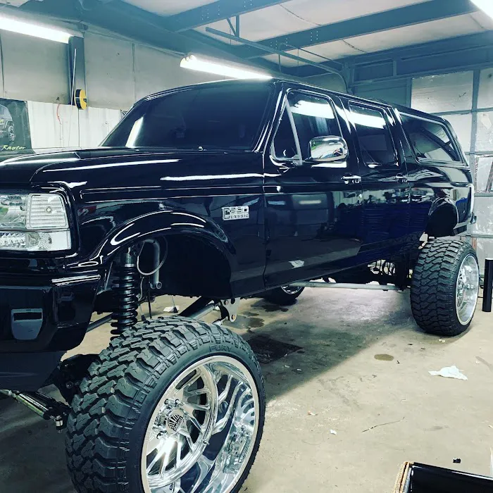 TINTDADDYS AUTO CENTER 4