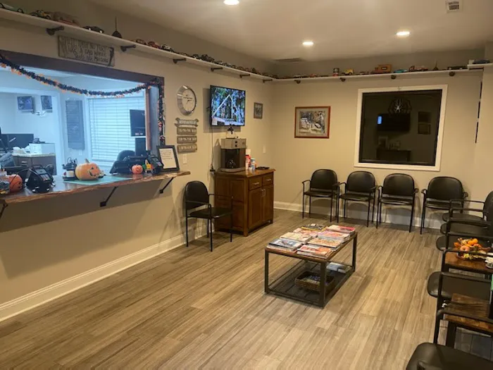 Arne's Tire Discounters 4