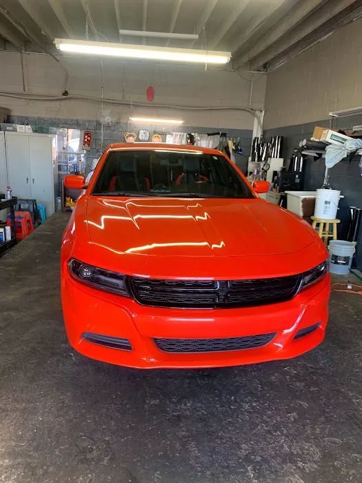 Mike’s Professional Window Tinting 0