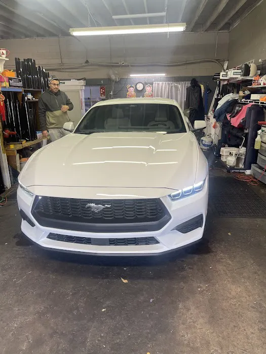Mike’s Professional Window Tinting 1