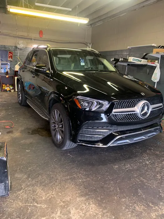 Mike’s Professional Window Tinting 4