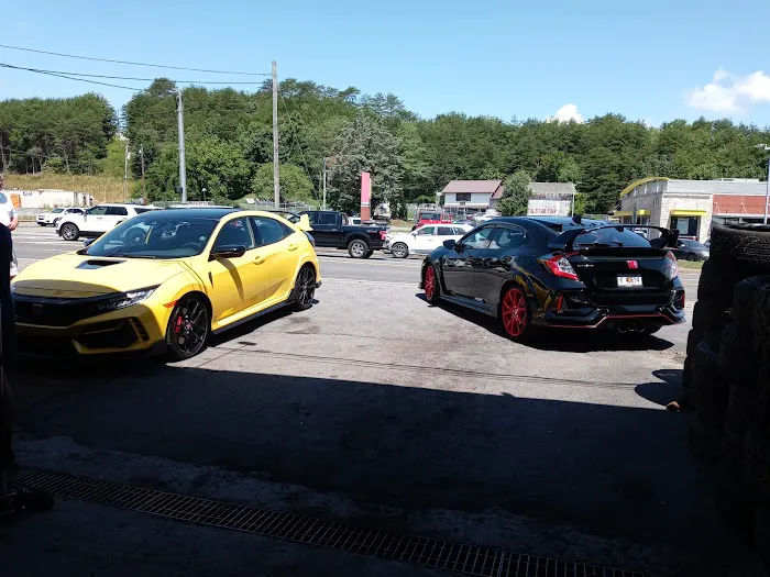 Pigeon Forge Tire Service 5