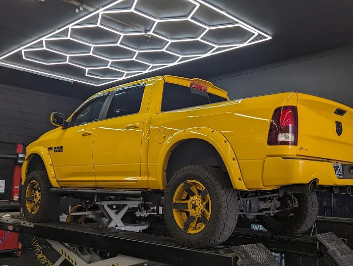 Right Price Auto Repair 5