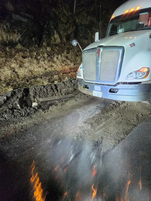 I 40 truck and trailer repair 8