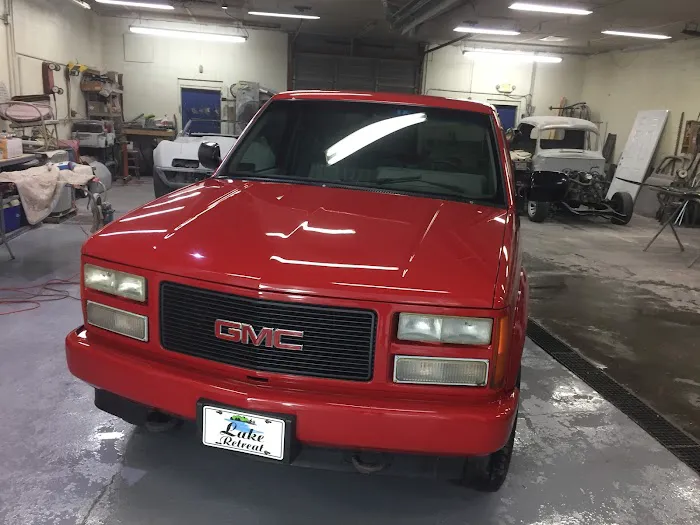 R & S Collision Center 1