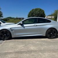 Dewayne's Body Shop LLc