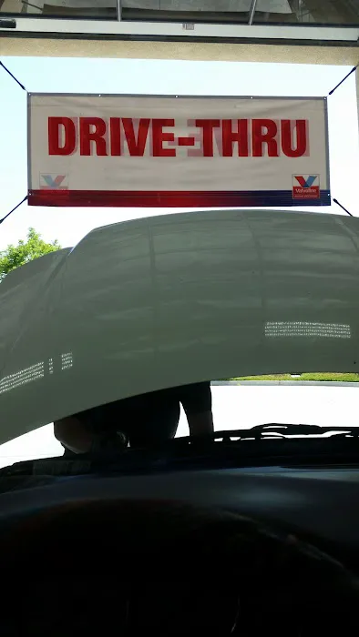 Valvoline Instant Oil Change 4