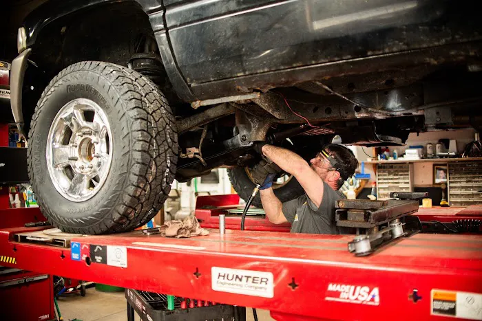 Da-Vals Automotive Inc 3