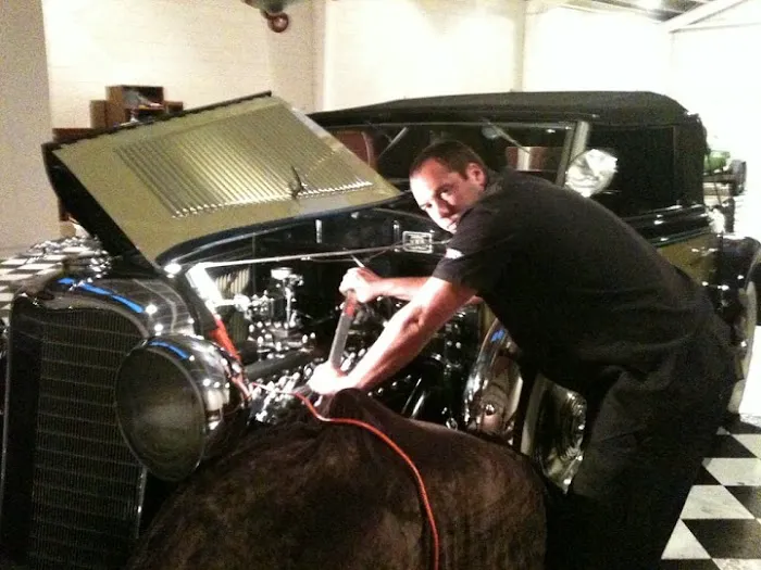 Solis Automotive 8