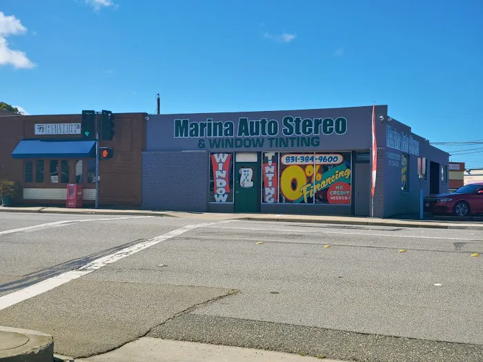 Marina Auto Stereo 4