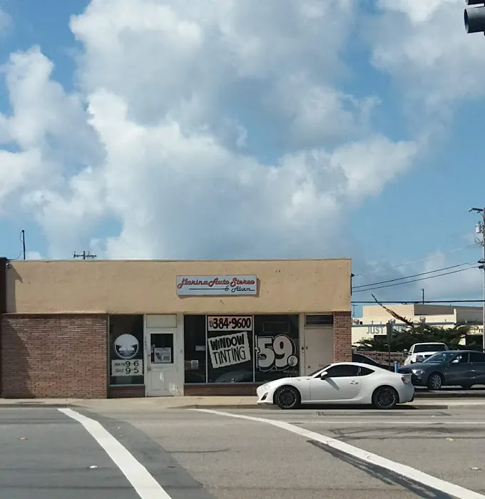 Marina Auto Stereo 3