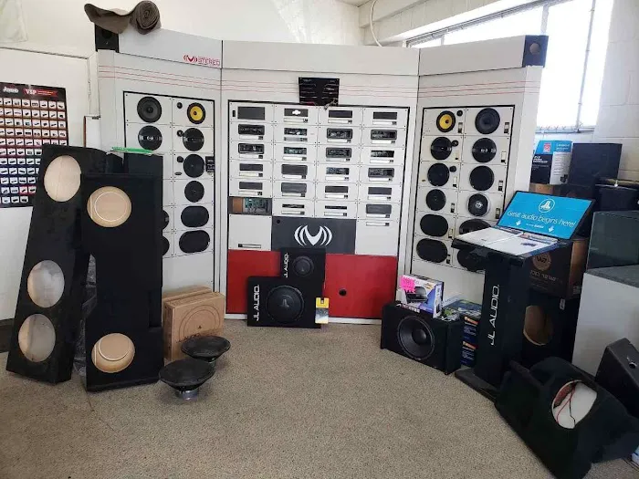Marina Auto Stereo 6