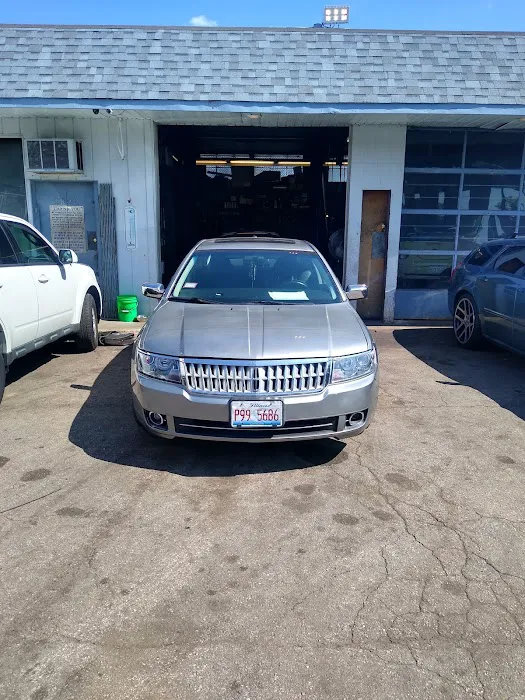 Gueros Auto Repair 5
