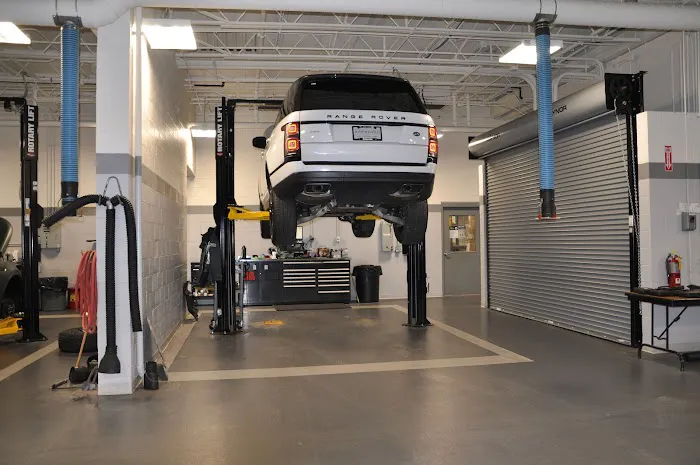 Jaguar Hinsdale Service & Parts Department 8