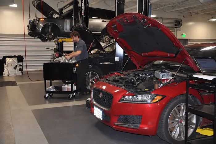 Jaguar Hinsdale Service & Parts Department 4