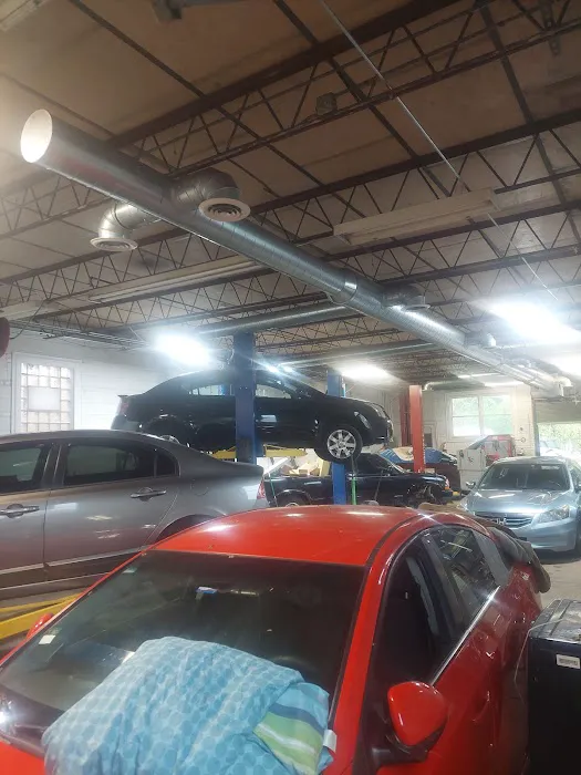 V8 auto repair 2