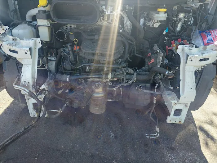 V8 auto repair 4