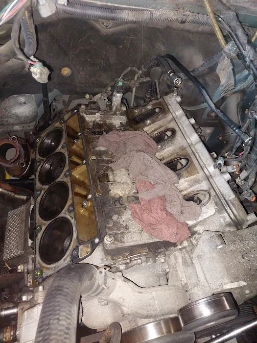 V8 auto repair 8