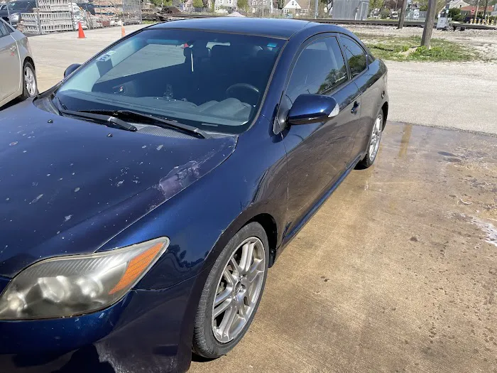 Cal's Auto Body & Repair 8