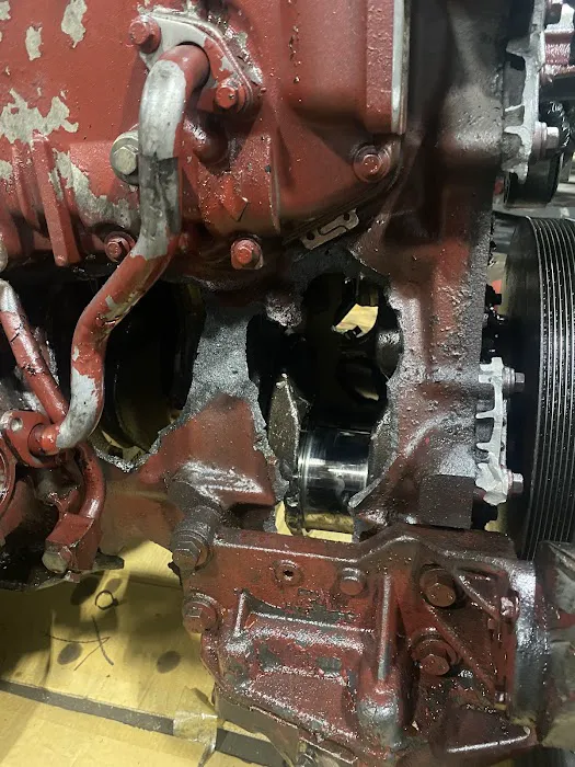 K W Truck Repair 1