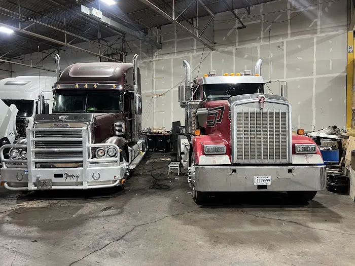K W Truck Repair 0