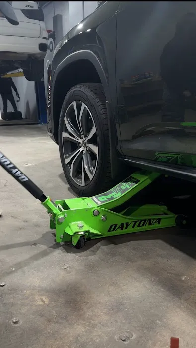 AutoTech Garage 3