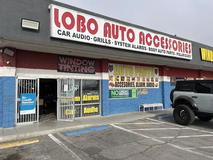 Lobo Auto Accessories 0