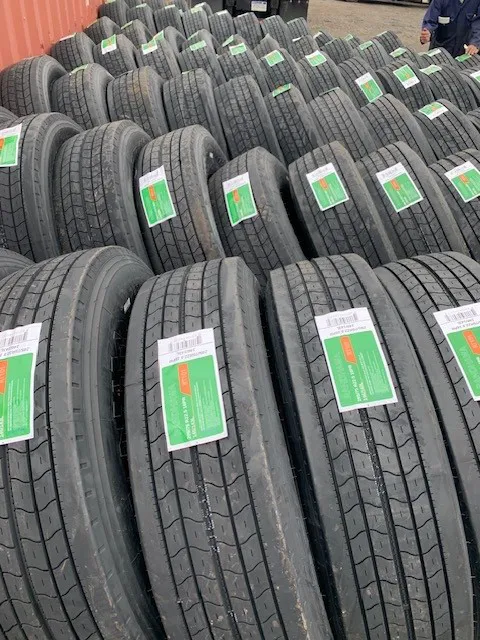 LLantas de Camion y Remolque 0