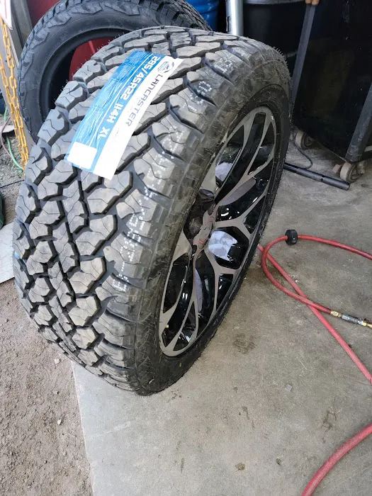 R.E.D Auto 6