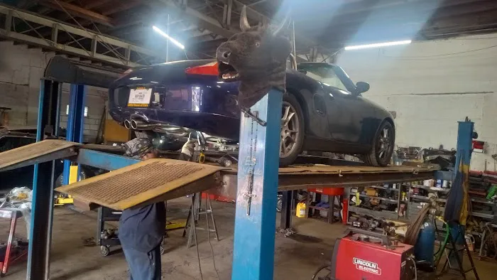 C & T automotive 7
