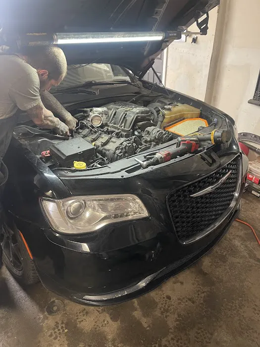 M & D’s Mobile Auto Mechanic’s 3