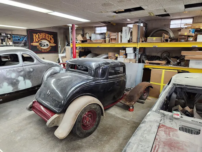 Roberts Auto Restoration 6