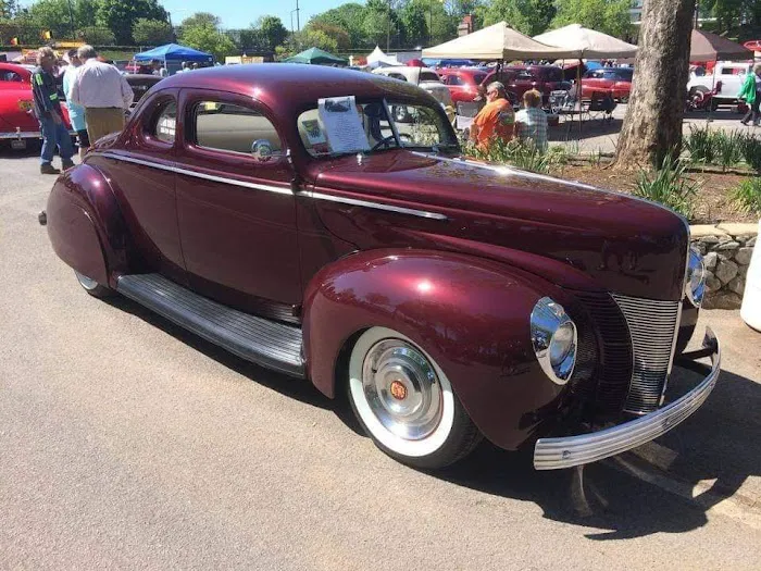 Roberts Auto Restoration 4
