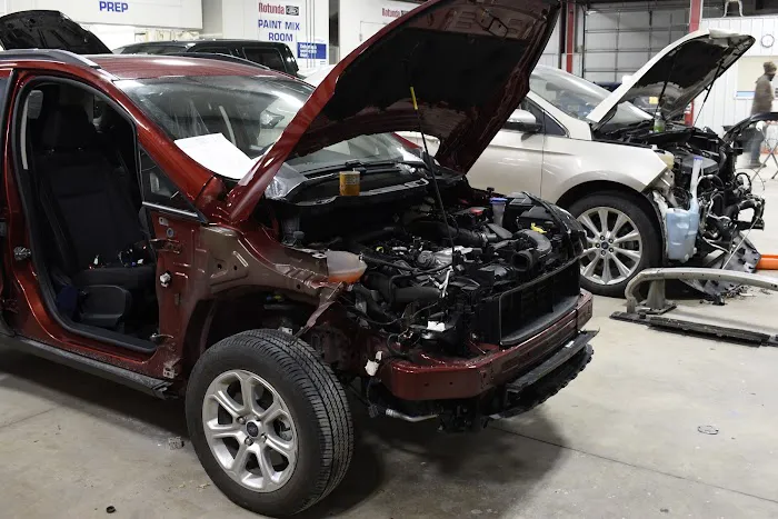 Reineke Collision Center - Fostoria 4