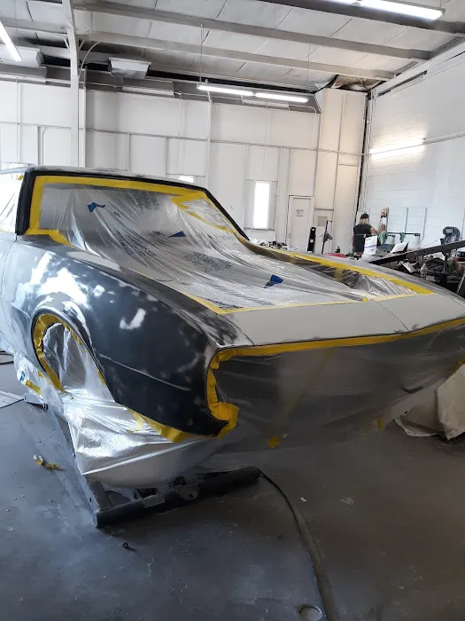 Hovis Auto Body & Restoration 4