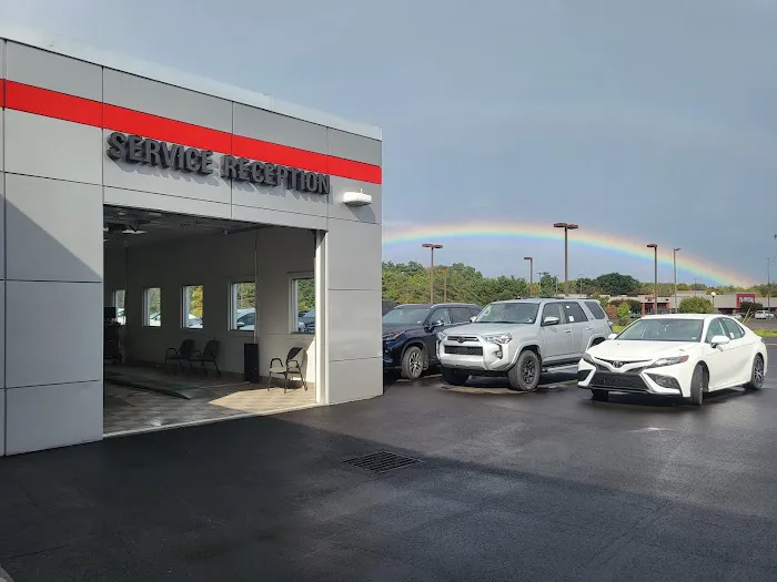 Luv Toyota Service Department 0
