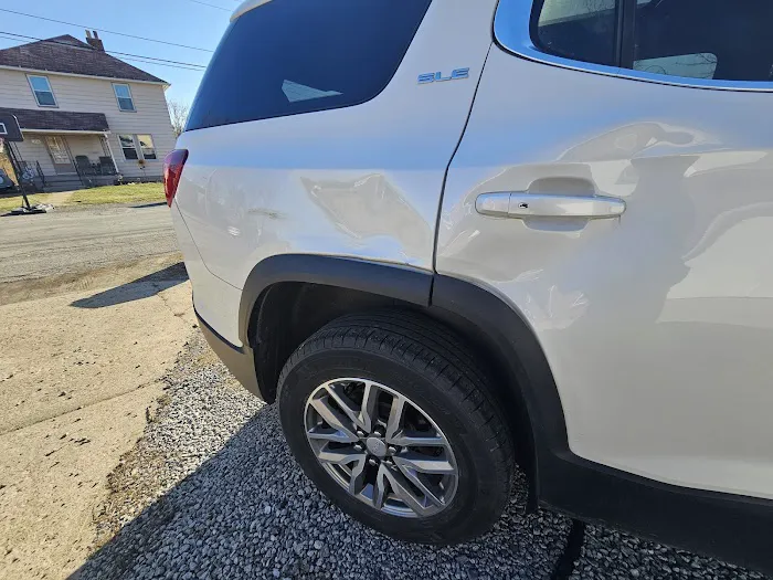 Crestview Auto Body 7