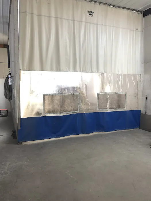 Floyds Auto Body LLC 8