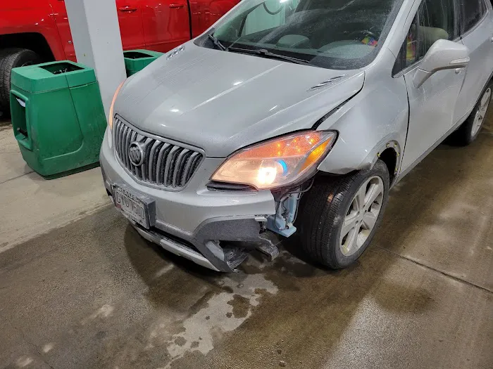 Floyds Auto Body LLC 6
