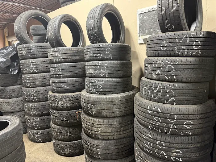 62 hall of fame tire 8