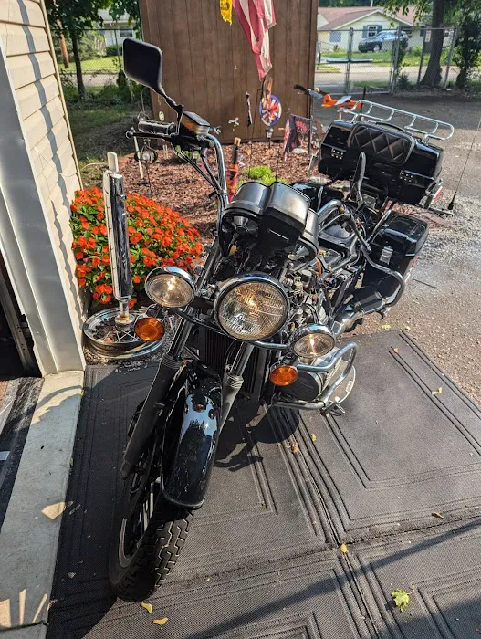Schmidty's Motorcycle Repair Shop 9