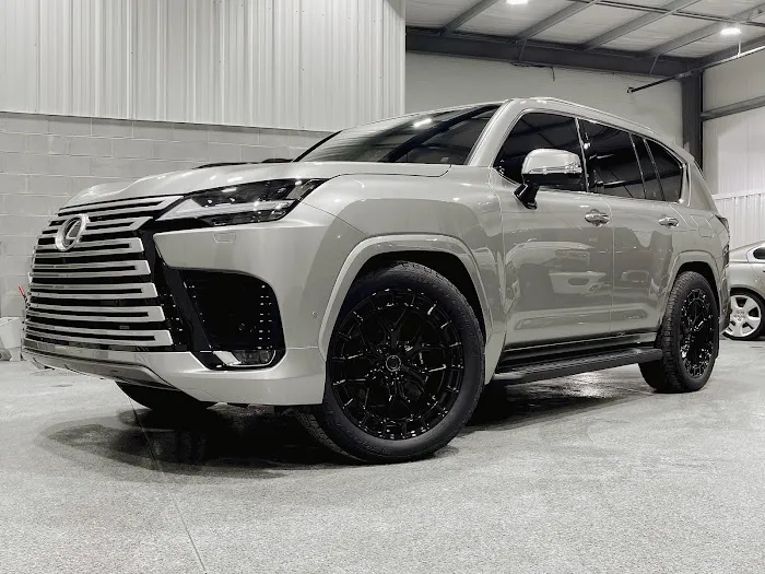 Premier Custom Paint & Collision 9