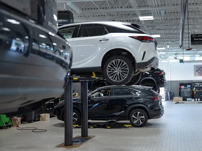 Lexus of Akron-Canton Service 3