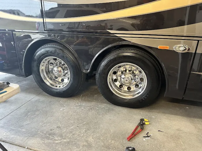 Friermood Tire & Alignment Inc 3
