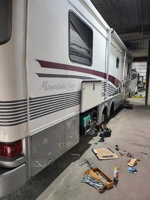 Landstar RV Service 2