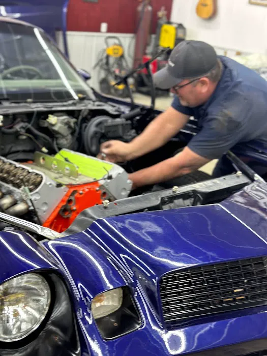 Benny’s Auto Repair & Custom Exhaust 1