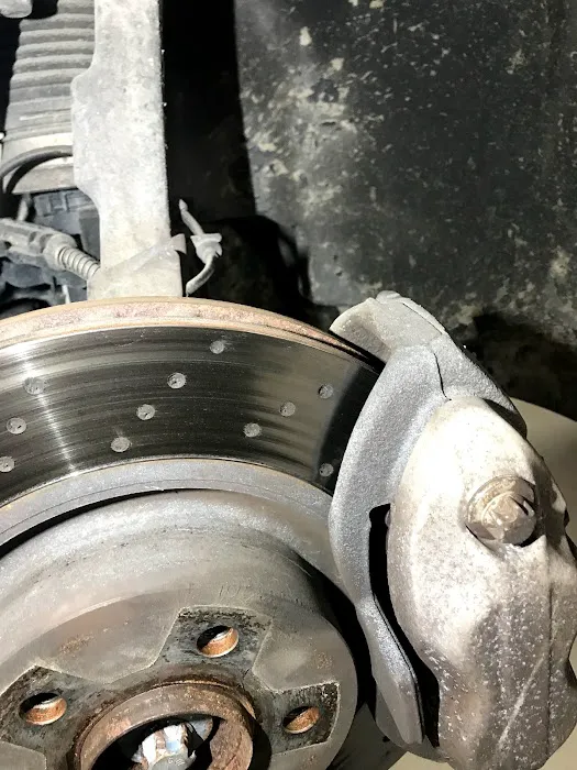 AUTOMANIA CAR REPAIR LLC 4
