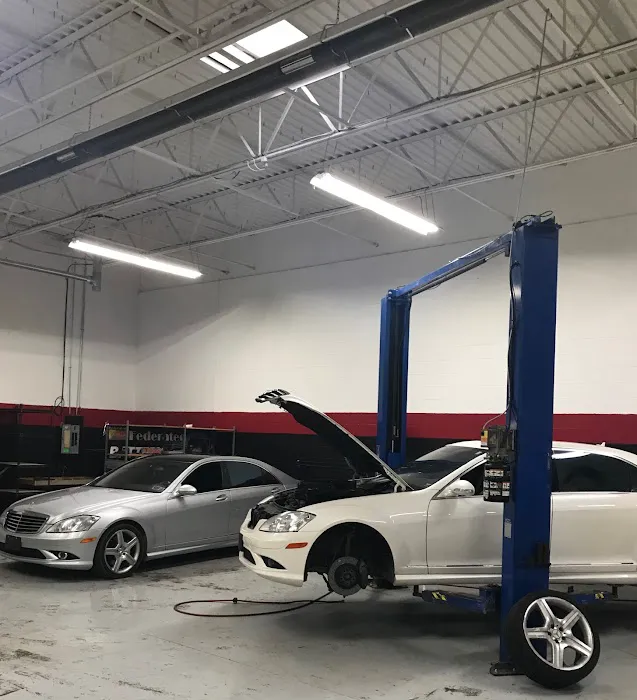 AUTOMANIA CAR REPAIR LLC 6