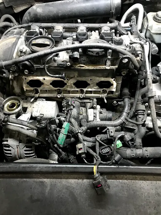 AUTOMANIA CAR REPAIR LLC 7