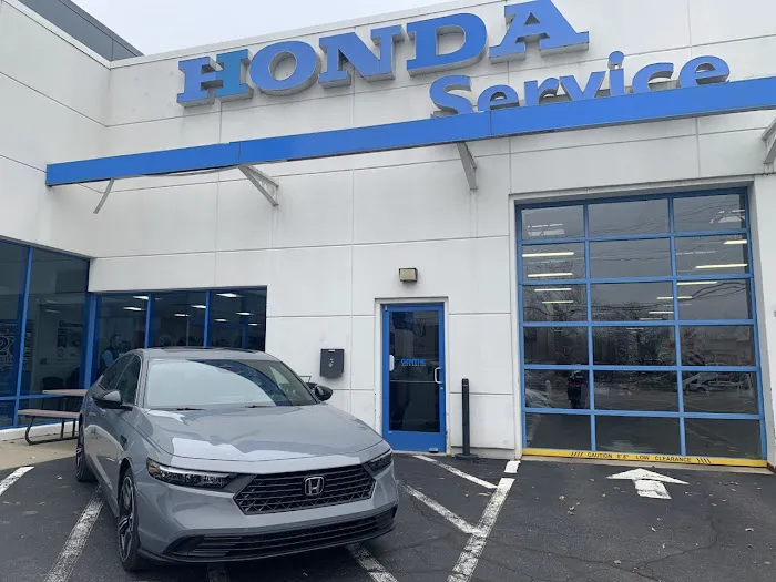 Honda Service and Parts Center 2